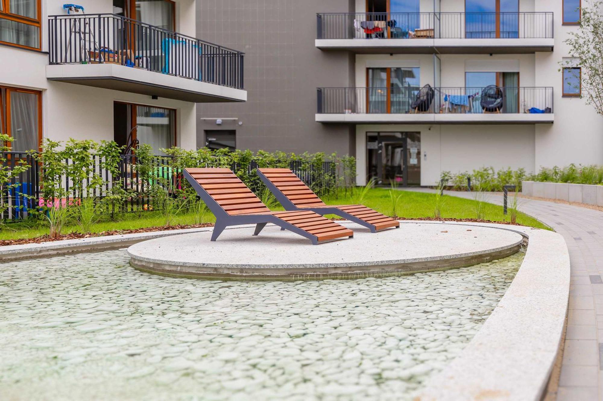 Apartment Sarmacka Wilanow With Parking, Sauna & Gym By Noclegi Renters Warschau Buitenkant foto